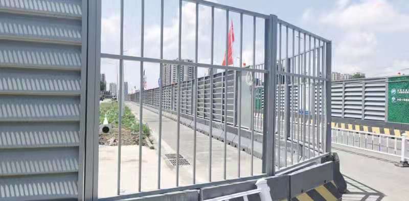 西湖装配式百叶钢构围挡（合肥市政围挡）